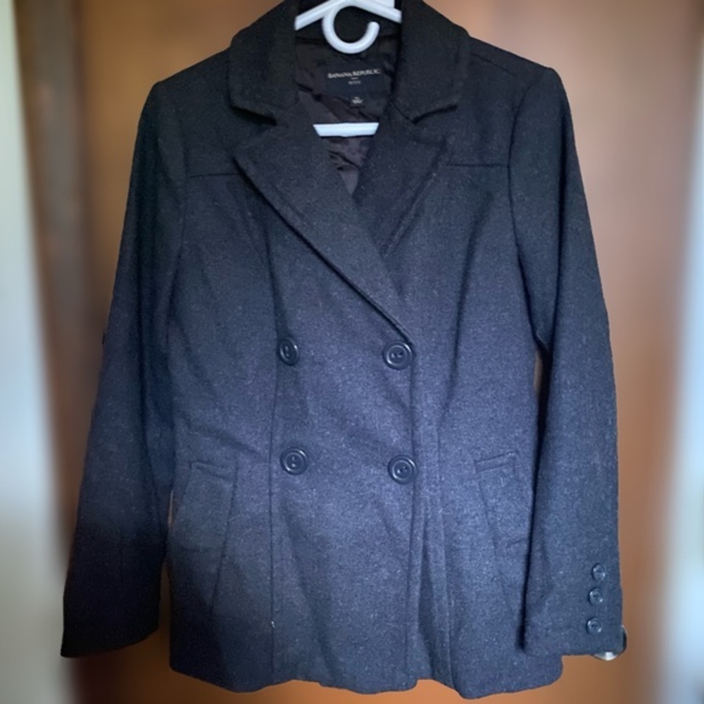 Banana Republic Wool Blend Charcoal Double-Breasted Pea Coat. Petite Small